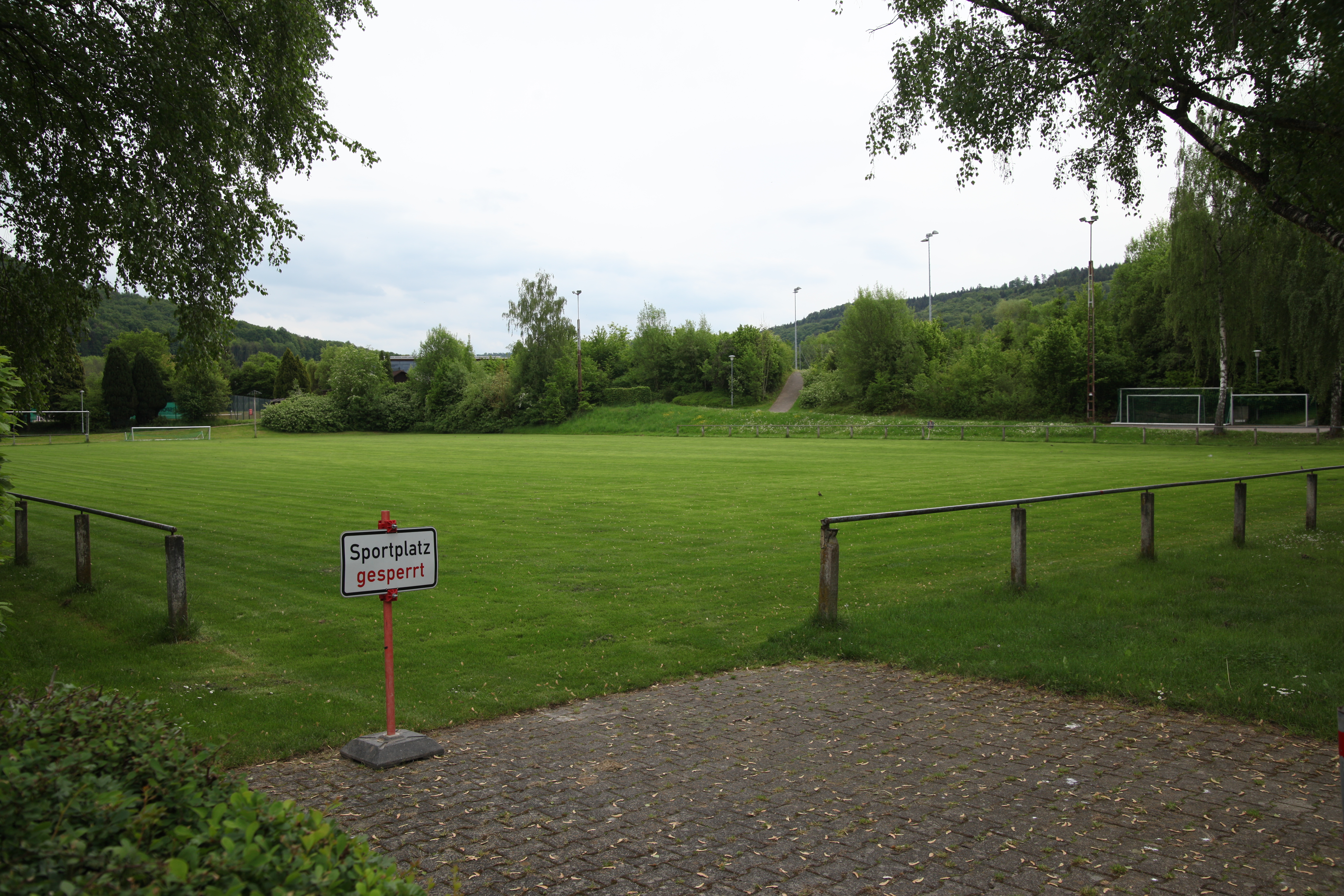  Untersteinbach Sportplatz 